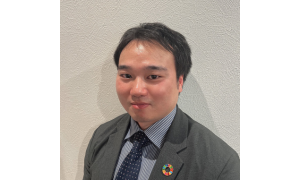 開発課主任　福山勇斗