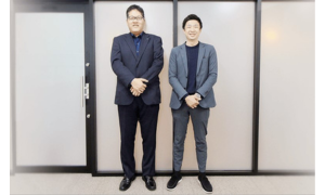 スタッフ集合写真
